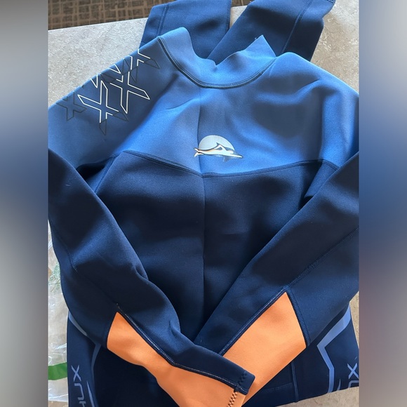 Men’s wetsuit brand new condition - Picture 6 of 6